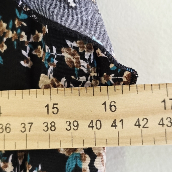 Floral Black Dress - Picture 5 of 5